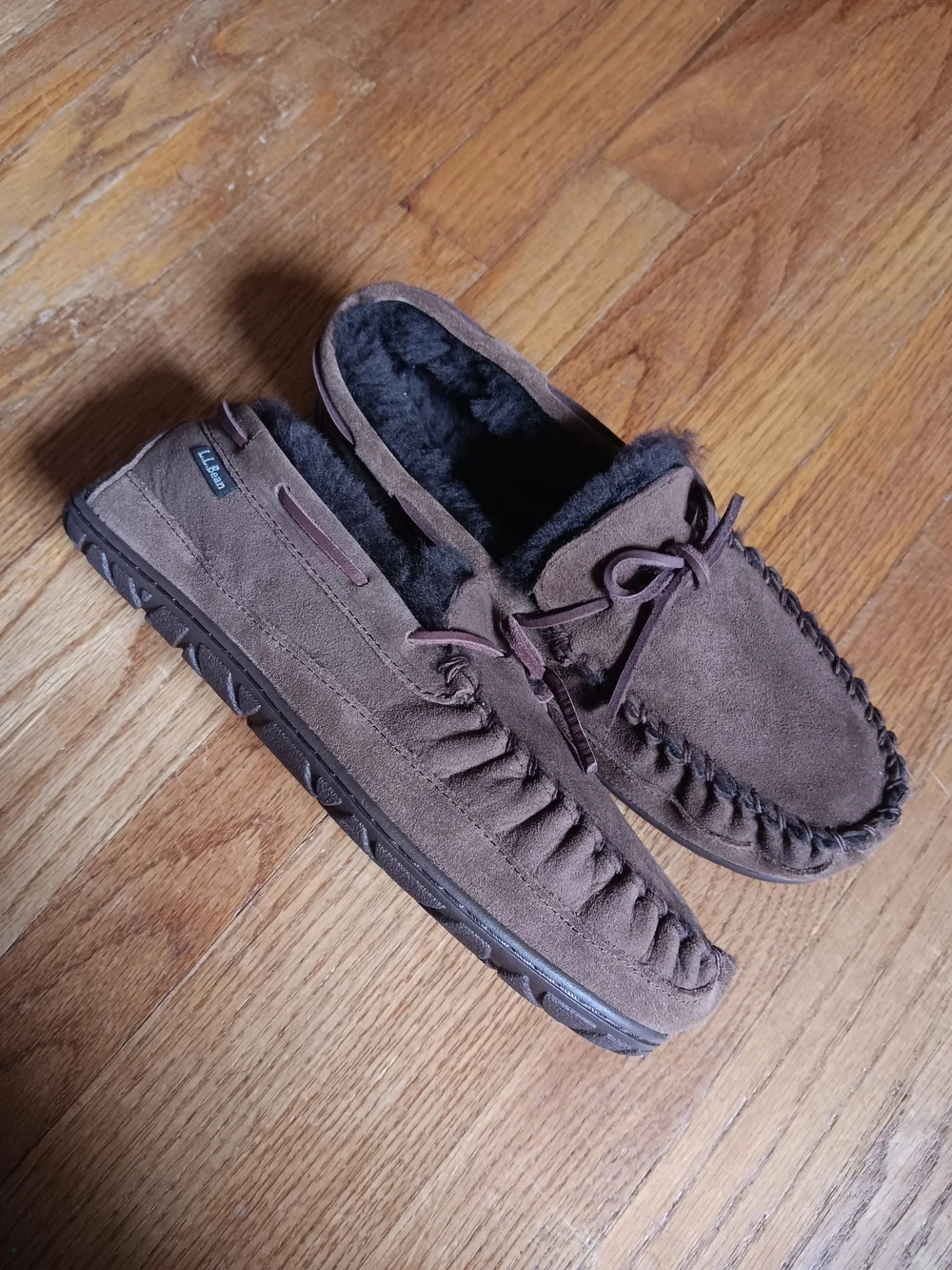 L.L. Bean Men's Wicked Good Chocolate Brown Suede Shearling Slipper Moccasins 9
